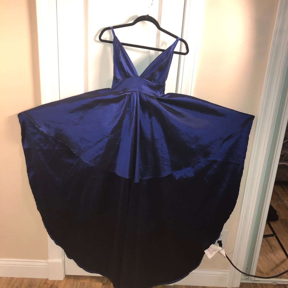 CLASSIC FORMAL DRESS - Picture 4 of 5
